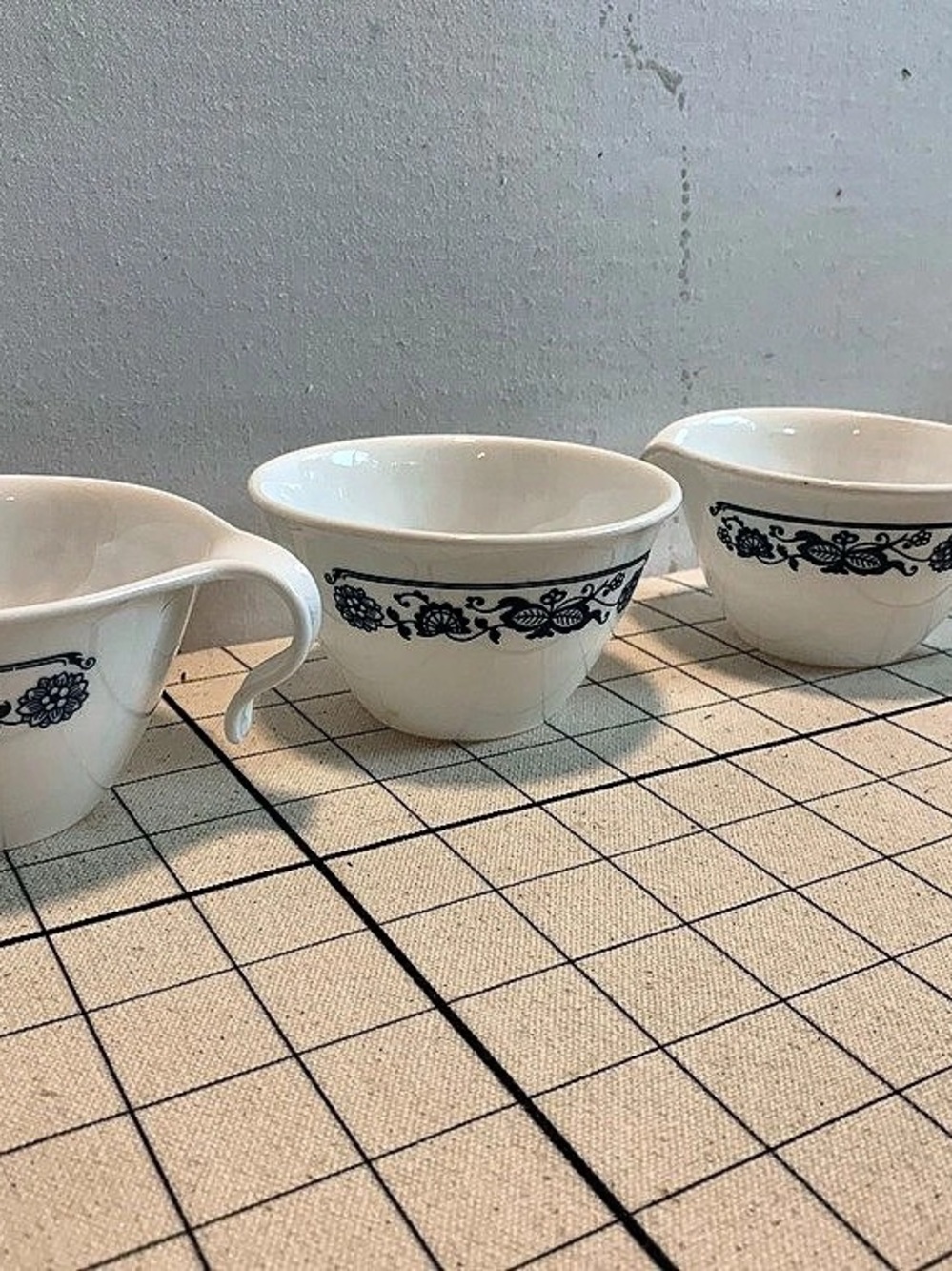 Vintage Corelle “Old Town Blue” Serveware Set of 3